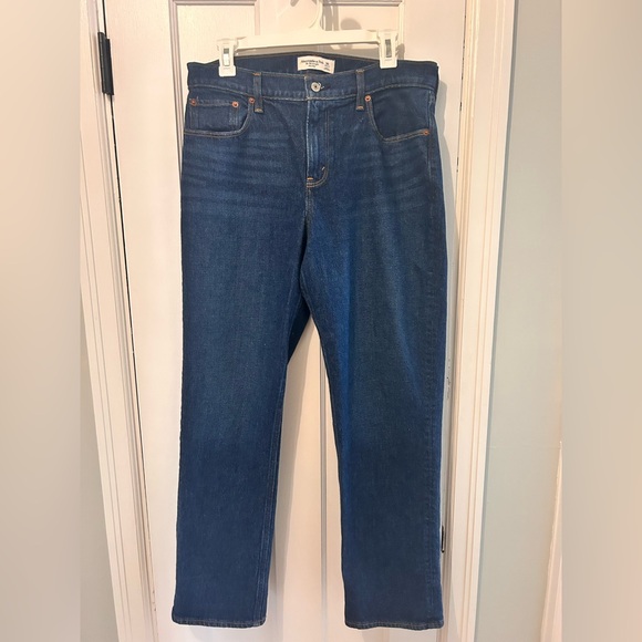 Abercrombie & Fitch Denim - Midrise 90s Straight Jeans